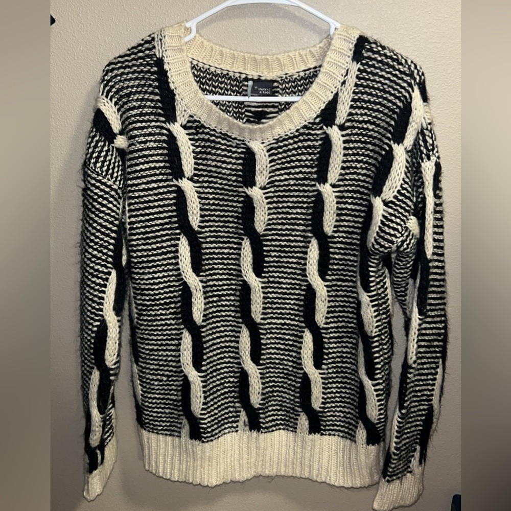 Sparkle & Fade Two-Tone Black and Cream Cable Crew Sweater